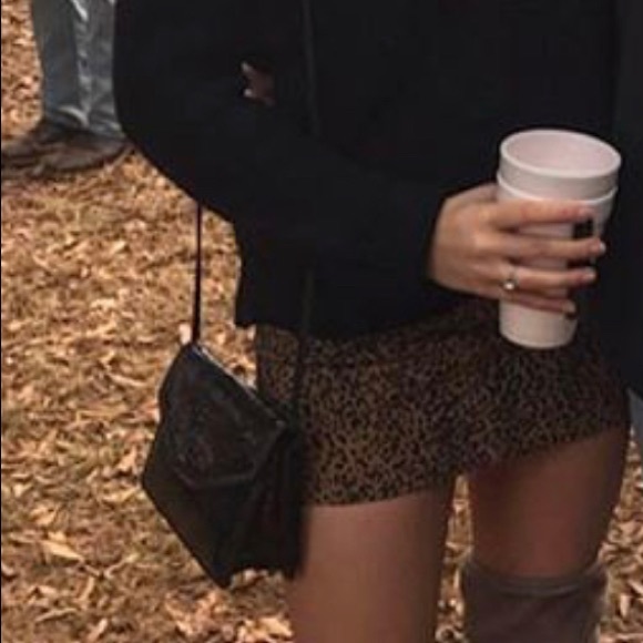 Cheetah print skirt - Picture 2 of 3